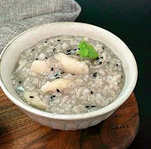 月子餐治疗食谱--芝麻山药粥