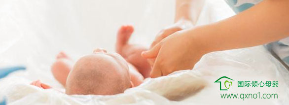 倾心母婴知识：孕妇肿脚怎么办