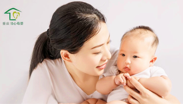 月嫂知识：在坐月子期间能不能洗脚？月子期间有脚气应该怎么办？